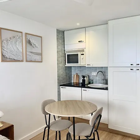 Little Sky Apartment *